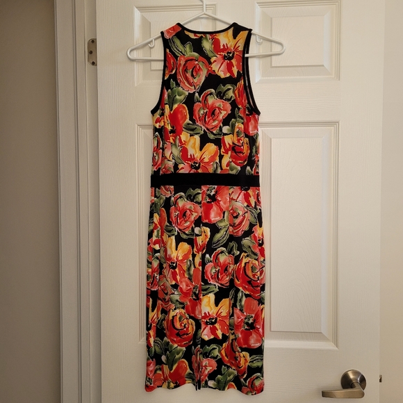 Xs - Tristan - Bodycon sleveless floral dress - Picture 4 of 11